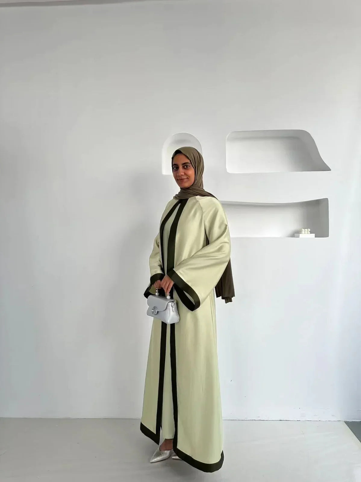 AL-ZAHRA 2 pc.        DESERT SAGE/OLIVE MIST
