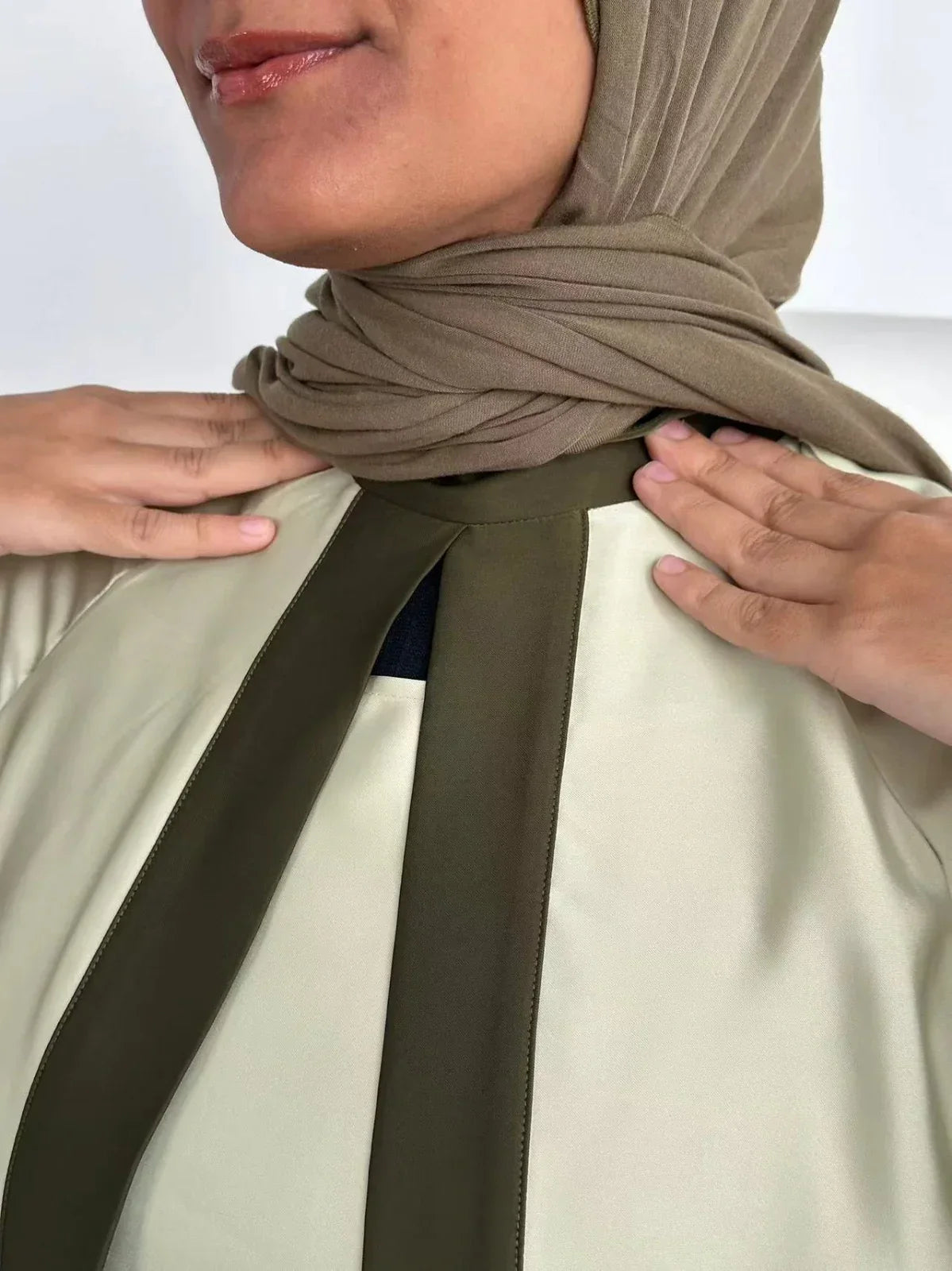 AL-ZAHRA 2 pc.        DESERT SAGE/OLIVE MIST