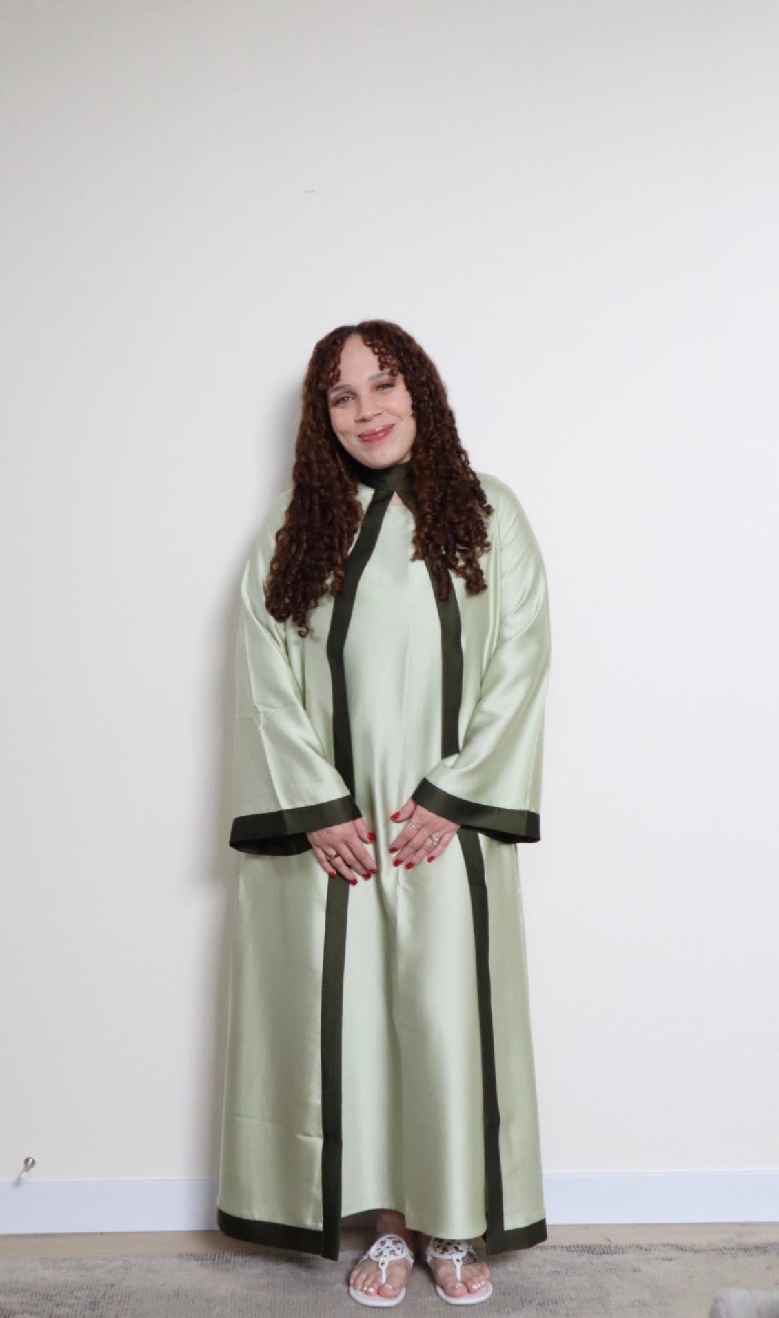 Al-Zahra Satin 2 Piece Set Sage/Olive - ZAHRA'S BEST