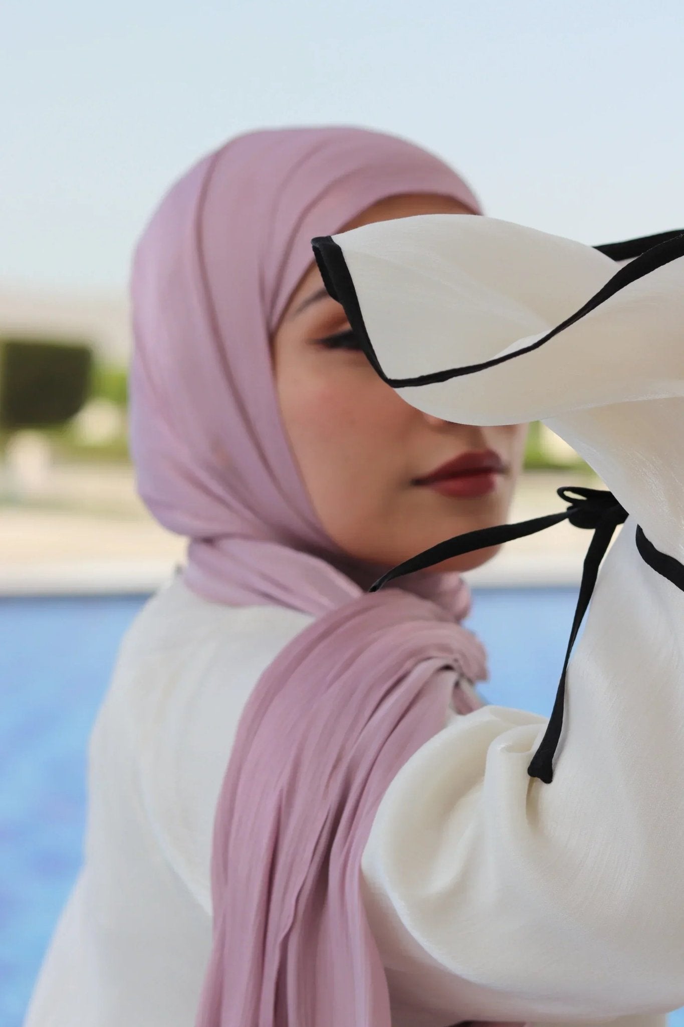 Noor Abaya Collection Pearl Shadow - ZAHRA'S BEST