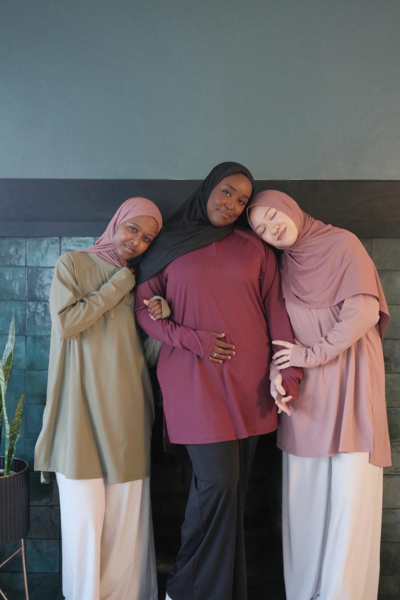 Limited Edition Mira AirFlex Raglan Top - Desert Rose - ZAHRA'S BEST