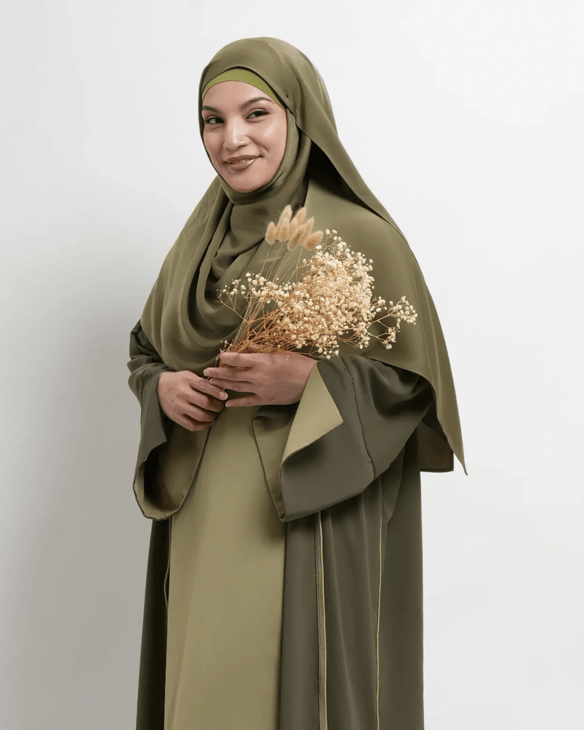 Dubai Alia Pistachio Olive - ZAHRA'S BEST